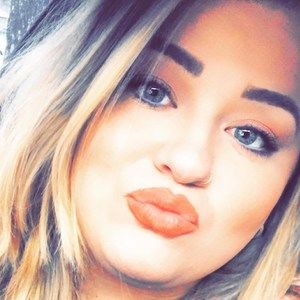 Meet your Posher, Ashleigh